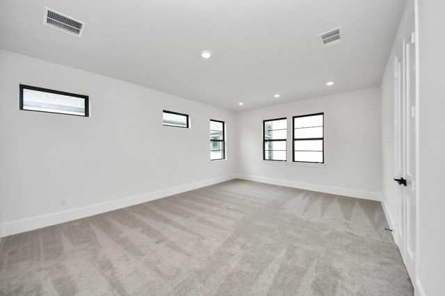 12010 Royal Oaks Banner Way, Houston, TX 77082