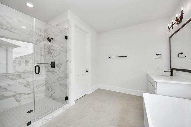 12010 Royal Oaks Banner Way, Houston, TX 77082