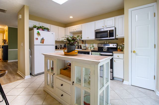 2126 Nashboro Blvd, Nashville, TN 37217