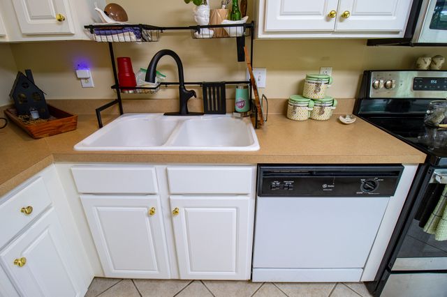 2126 Nashboro Blvd, Nashville, TN 37217