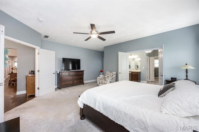 409 Willow Bend Lane, O'fallon, IL 62269