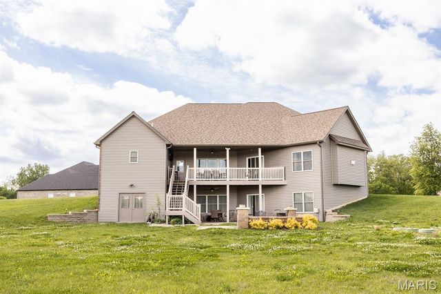 409 Willow Bend Lane, O'fallon, IL 62269