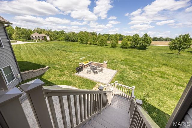 409 Willow Bend Lane, O'fallon, IL 62269