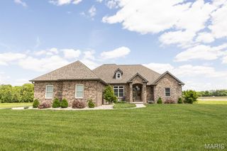 409 Willow Bend Lane, O'fallon, IL 62269