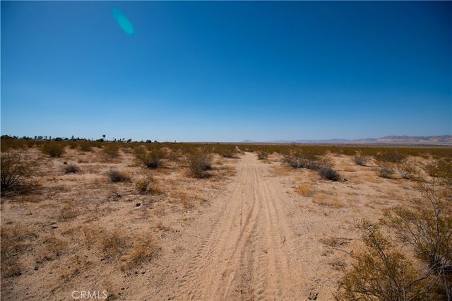 0 Barnes, 29 Palms, CA 92277