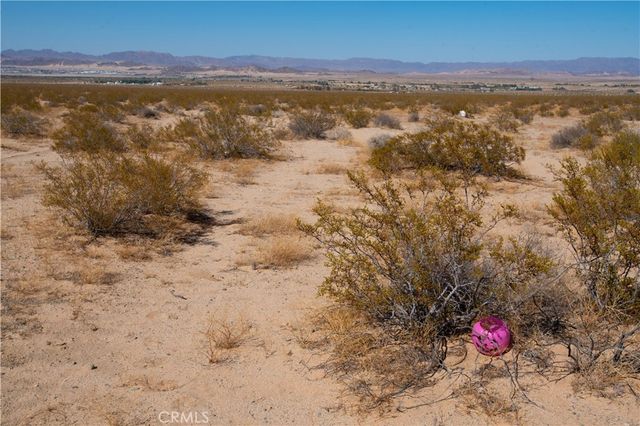 0 Barnes, 29 Palms, CA 92277
