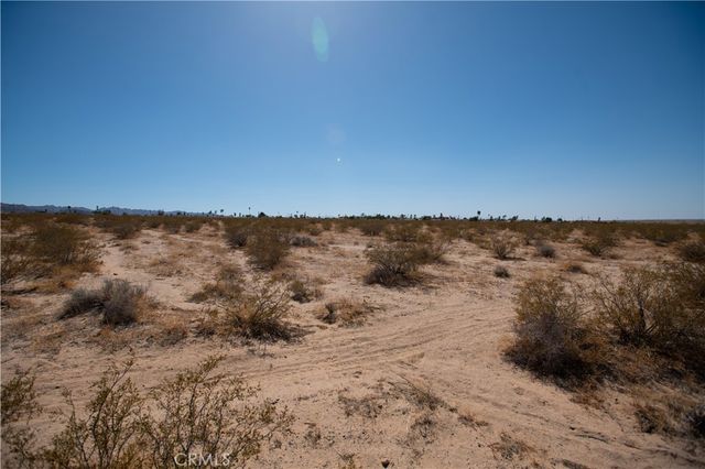0 Barnes, 29 Palms, CA 92277
