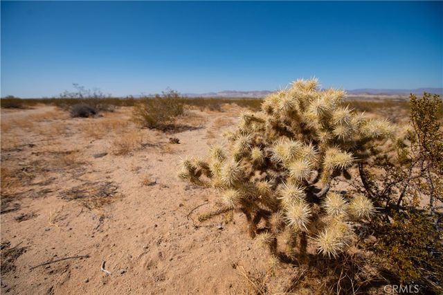 0 Barnes, 29 Palms, CA 92277