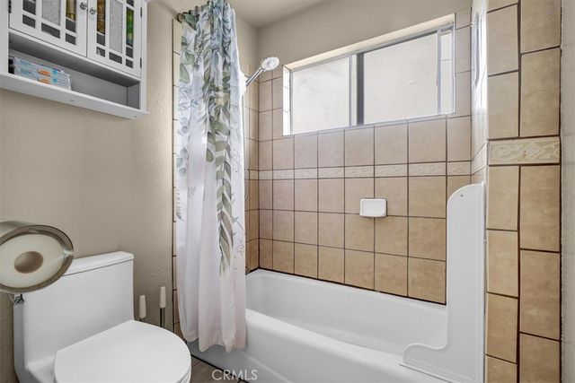 232 W 11th 3, San Pedro, CA 90731