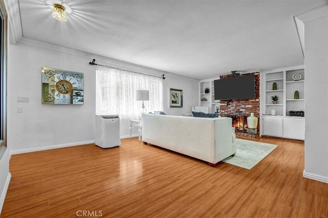 232 W 11th 3, San Pedro, CA 90731