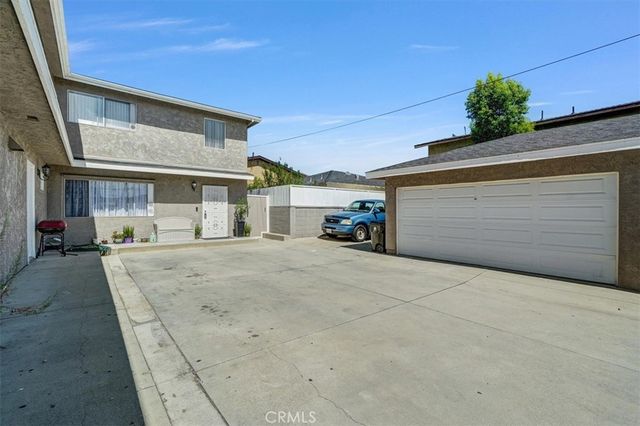 232 W 11th 3, San Pedro, CA 90731