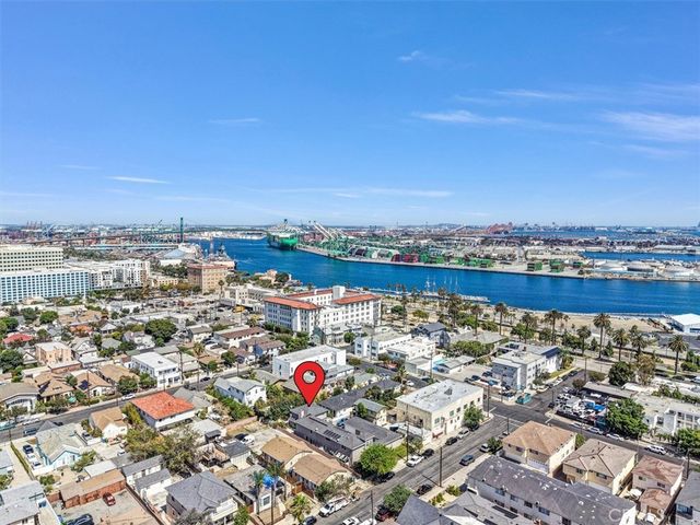 232 W 11th 3, San Pedro, CA 90731