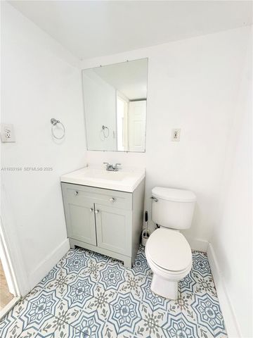 553 NE 65th St 3, Miami, FL 33138