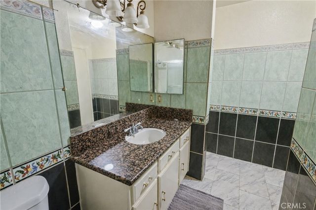 15000 Downey 337, Paramount, CA 90723