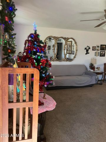 3360 W MORELAND Street, Phoenix, AZ 85009