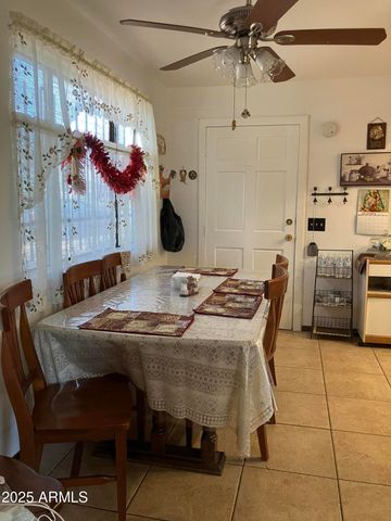 3360 W MORELAND Street, Phoenix, AZ 85009