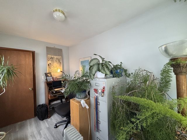 15 Clinton St 1, Newton, MA 02458