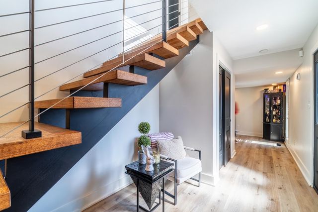 1319 Pine Mills Court, Fort Wayne, IN 46845