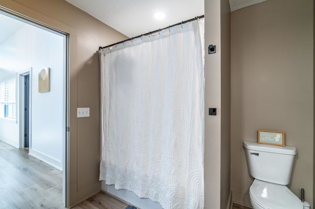 1319 Pine Mills Court, Fort Wayne, IN 46845