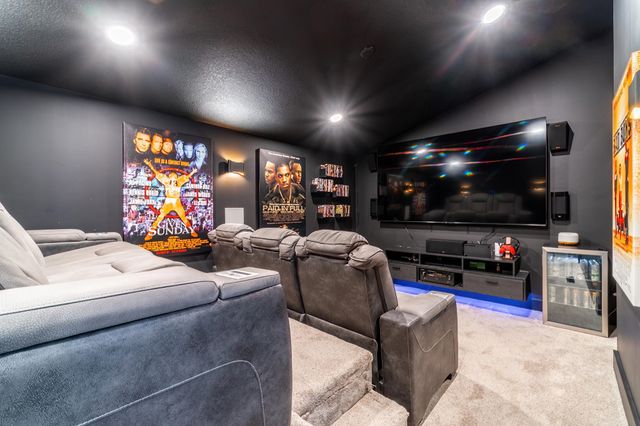 1319 Pine Mills Court, Fort Wayne, IN 46845