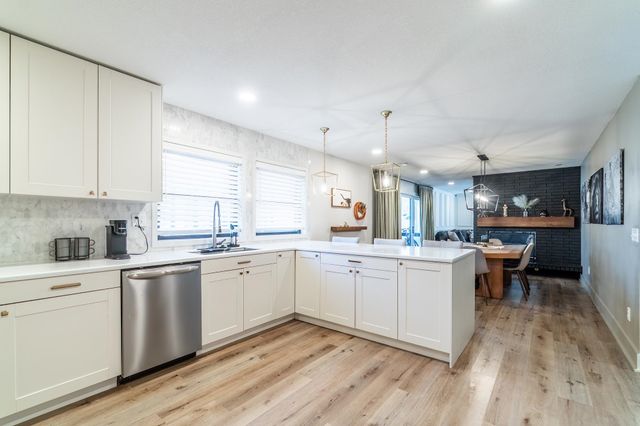 1319 Pine Mills Court, Fort Wayne, IN 46845