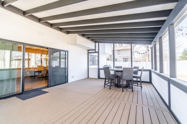 1319 Pine Mills Court, Fort Wayne, IN 46845