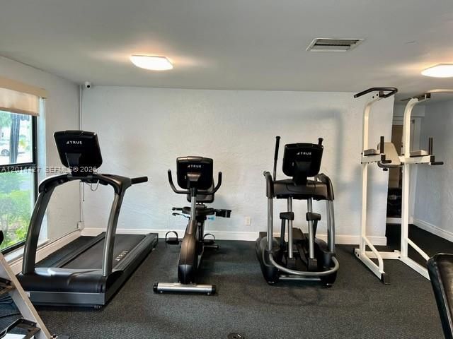 500 NE 2nd St 211, Dania Beach, FL 33004