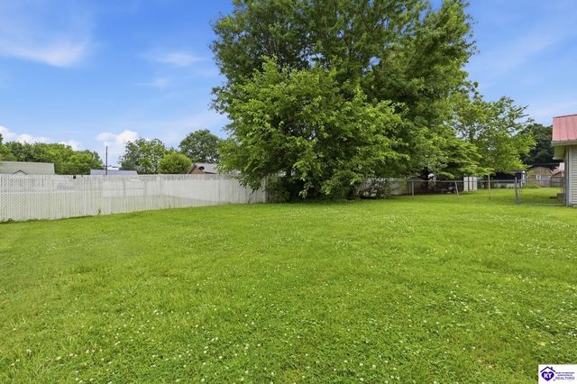 127 Underwood Avenue, Hodgenville, KY 42748