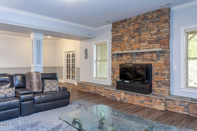 7312 Hasentree Way, Wake Forest, NC 27587