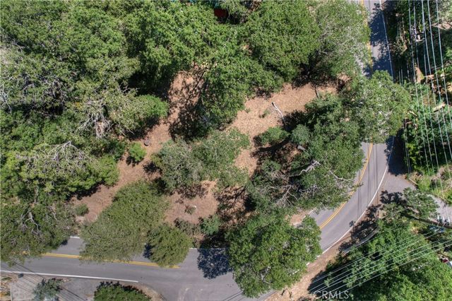 27588 Matterhorn Drive, Lake Arrowhead, CA 92352