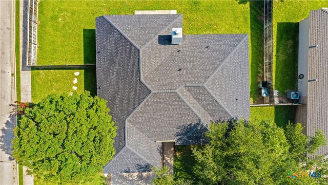 816 Woodhollow Drive, Temple, TX 76502