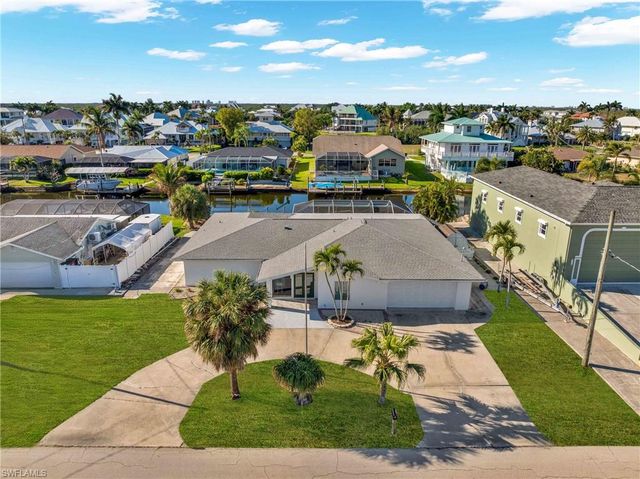 6401 Plumosa AVE, Fort Myers, FL 33908