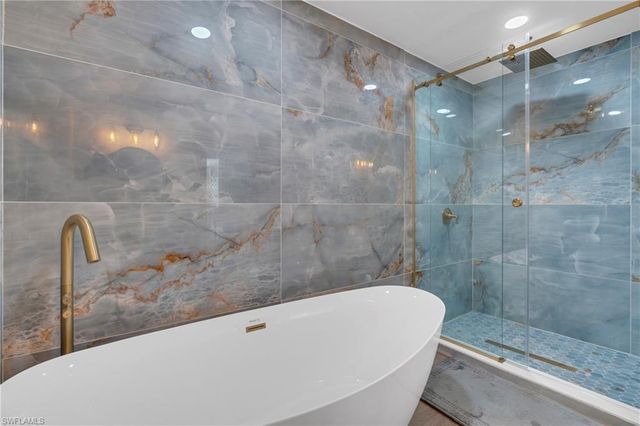 6401 Plumosa AVE, Fort Myers, FL 33908