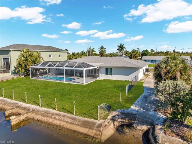 6401 Plumosa AVE, Fort Myers, FL 33908