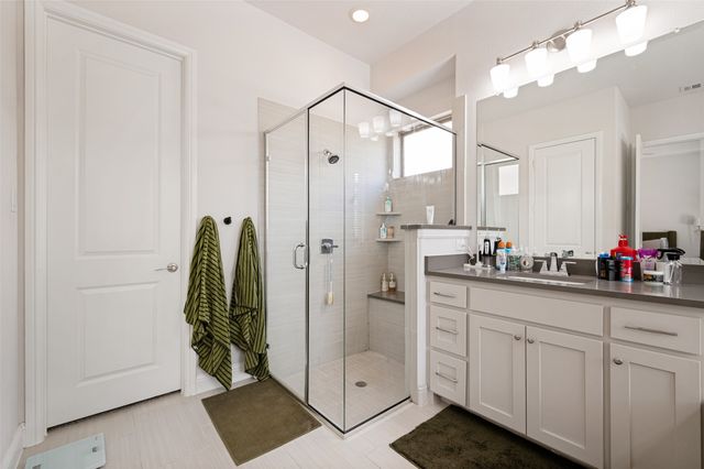 662 Thoroughbred Avenue, Frisco, TX 75036