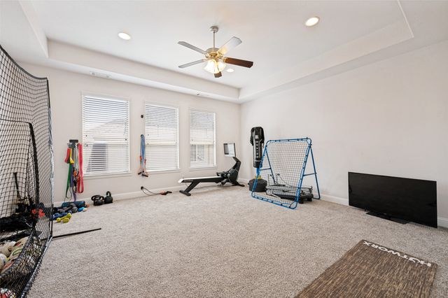 662 Thoroughbred Avenue, Frisco, TX 75036