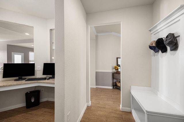 24127 Kingdom Isle Lane, Katy, TX 77493