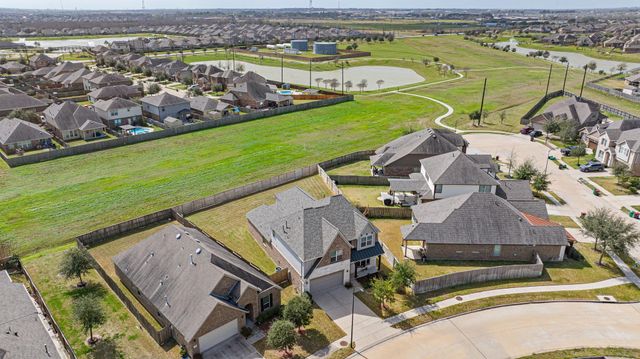 24127 Kingdom Isle Lane, Katy, TX 77493