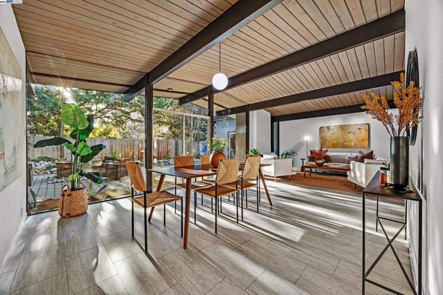 4004 Salem St, Concord, CA 94521