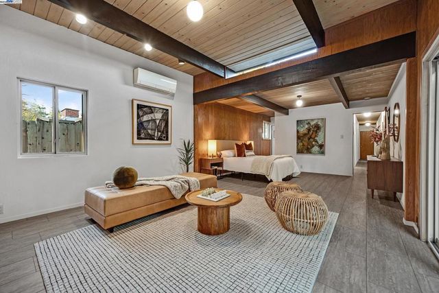 4004 Salem St, Concord, CA 94521