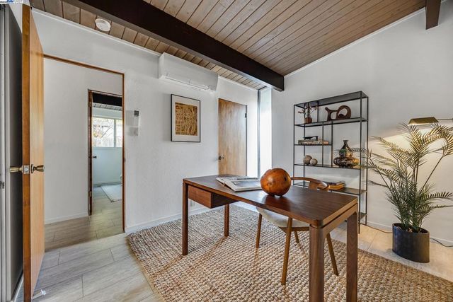 4004 Salem St, Concord, CA 94521