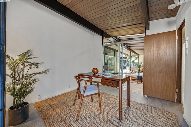 4004 Salem St, Concord, CA 94521