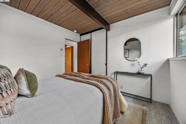 4004 Salem St, Concord, CA 94521