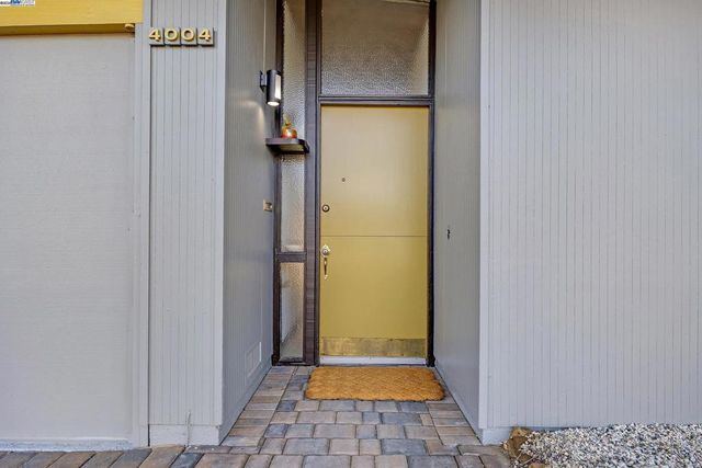 4004 Salem St, Concord, CA 94521