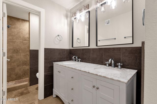8787 E MOUNTAIN VIEW Road 1123, Scottsdale, AZ 85258