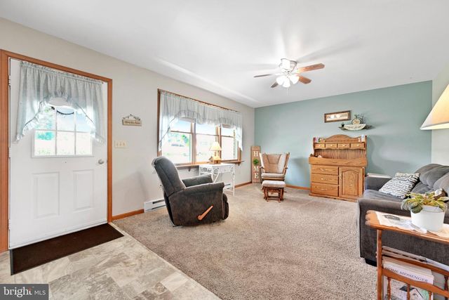1236 TULPEHOCKEN RD, Richland, PA 17087