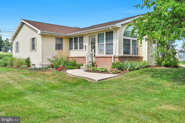 1236 TULPEHOCKEN RD, Richland, PA 17087