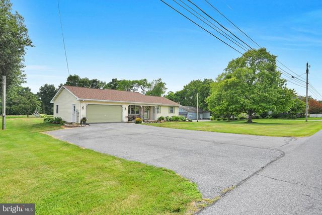 1236 TULPEHOCKEN RD, Richland, PA 17087