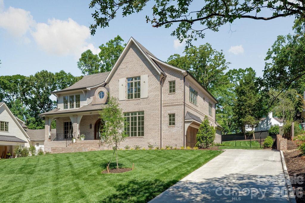227 Hargett Court, Charlotte, NC 28211