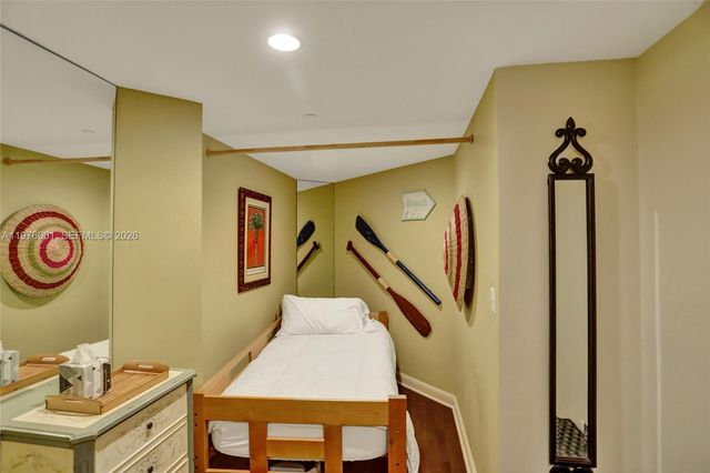 19111 Collins Ave 908, Sunny Isles Beach, FL 33160